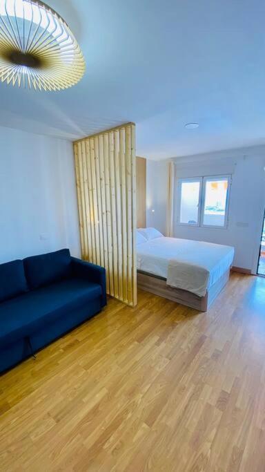 Golden Suite Ocean View & Pool Лос Кристианос Экстерьер фото