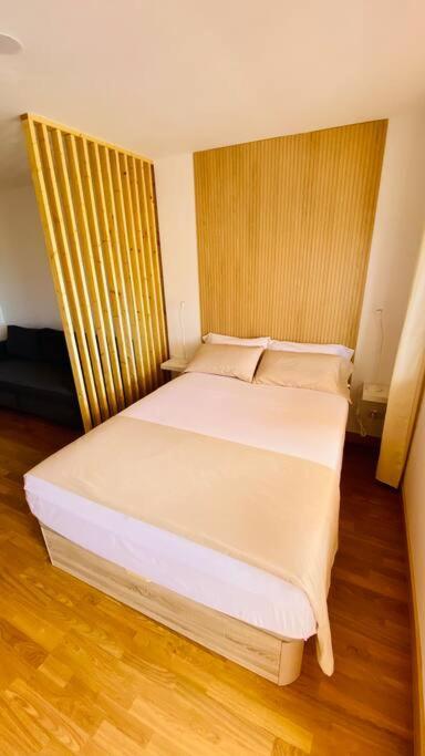 Golden Suite Ocean View & Pool Лос Кристианос Экстерьер фото